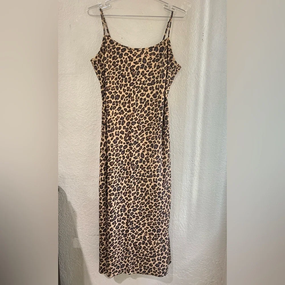 Abercrombie & Fitch The A&F Julia Slip Maxi Dress size Med  NWT 16 1/2” pit